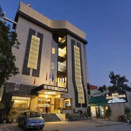 Hotel Seven Hills Tower Agra  Bagian luar foto